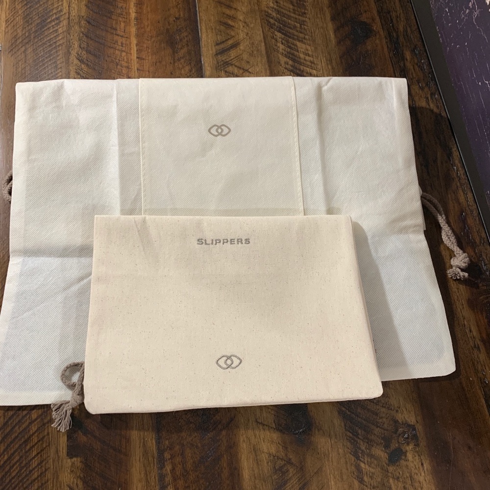 SOFITEL Grooming Kit Laundry and Slipper Bag